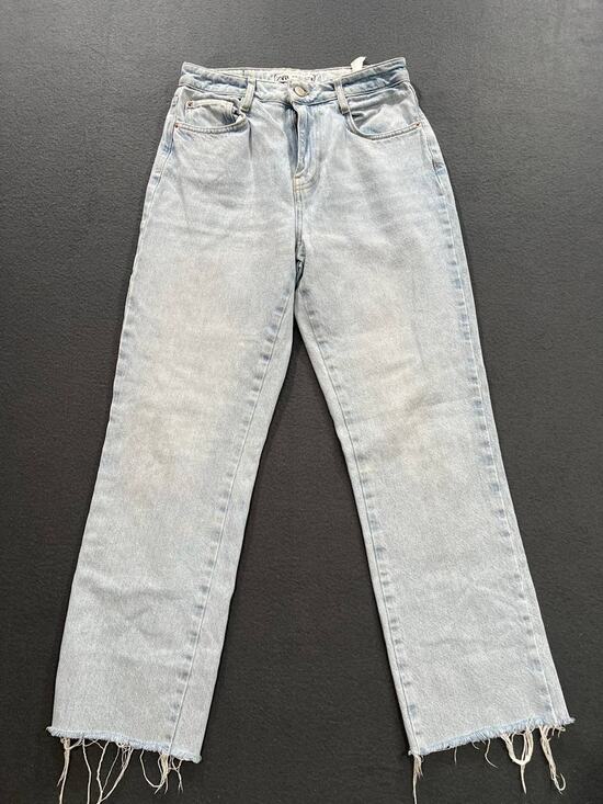 Zara Denim - Zara Women High Rise Straight Leg Raw Hem Jeans Y2K Wash Blue Size 6 A008711